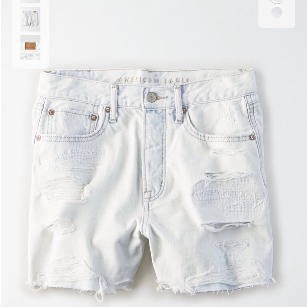 NWT American Eagle 90s Boyfriend Distressed Shorts